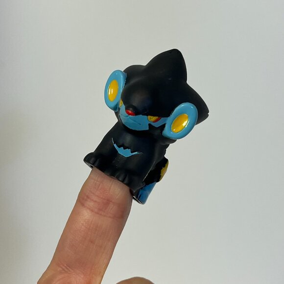 Luxray Bandai Finger Puppet Pokemon Figure Collectible Toy Japan 2007 - Picture 7 of 10